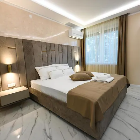 Luxury Zlatko 4* Kožino