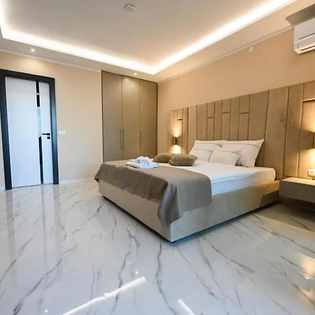 Luxury Zlatko 4*