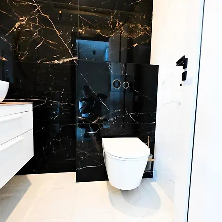 Luxury Zlatko Pensión 4*