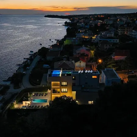 Luxury Zlatko Pensión Kožino