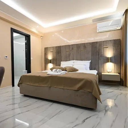 Luxury Zlatko 4* Kožino