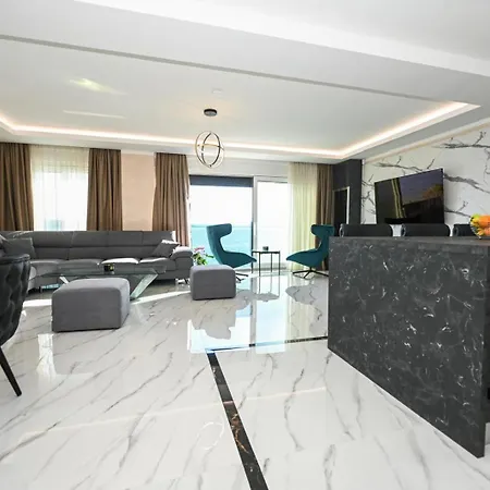 Luxury Zlatko Pensión Kožino