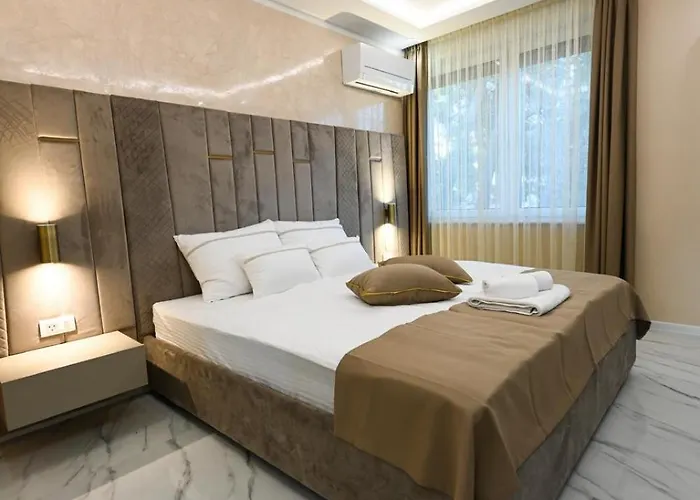 Luxury Zlatko 4* Kožino