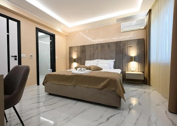 Luxury Zlatko 4* Kožino