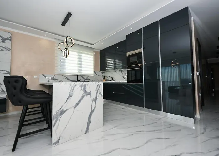 Luxury Zlatko 4* Kožino