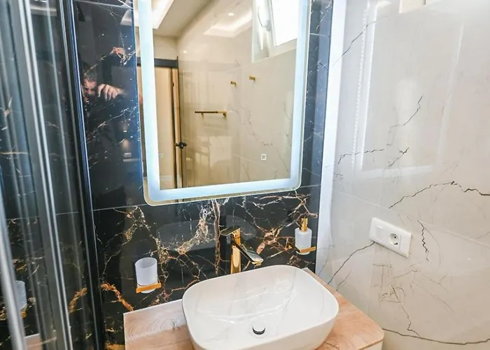 Luxury Zlatko