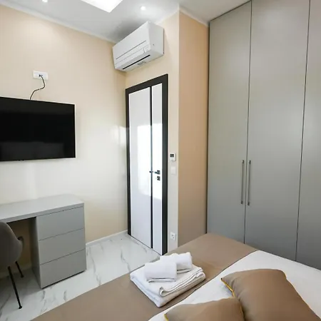 Luxury Zlatko Πανσιόν Kožino